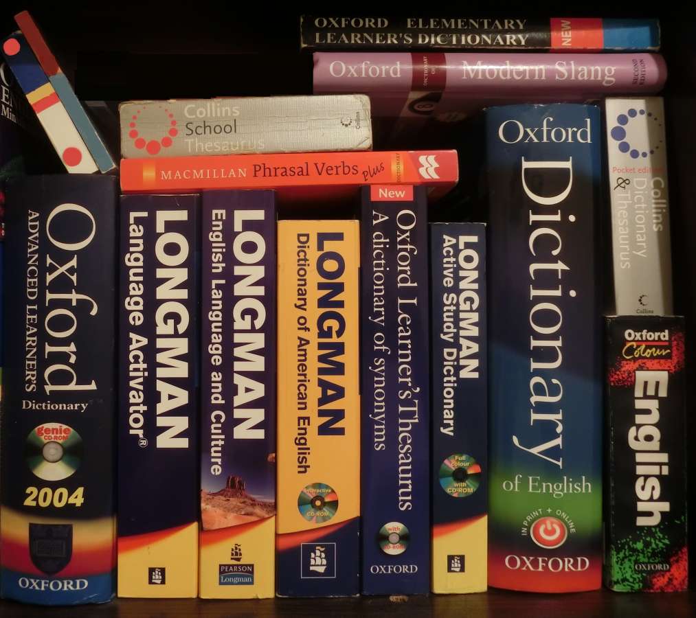 english-english_dictionaries_and_thesaurus_books